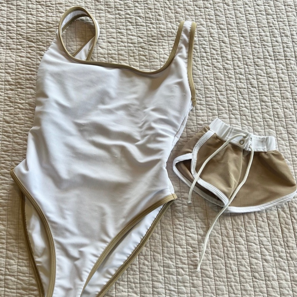 Lain Snow Matching Mommy & Me swim